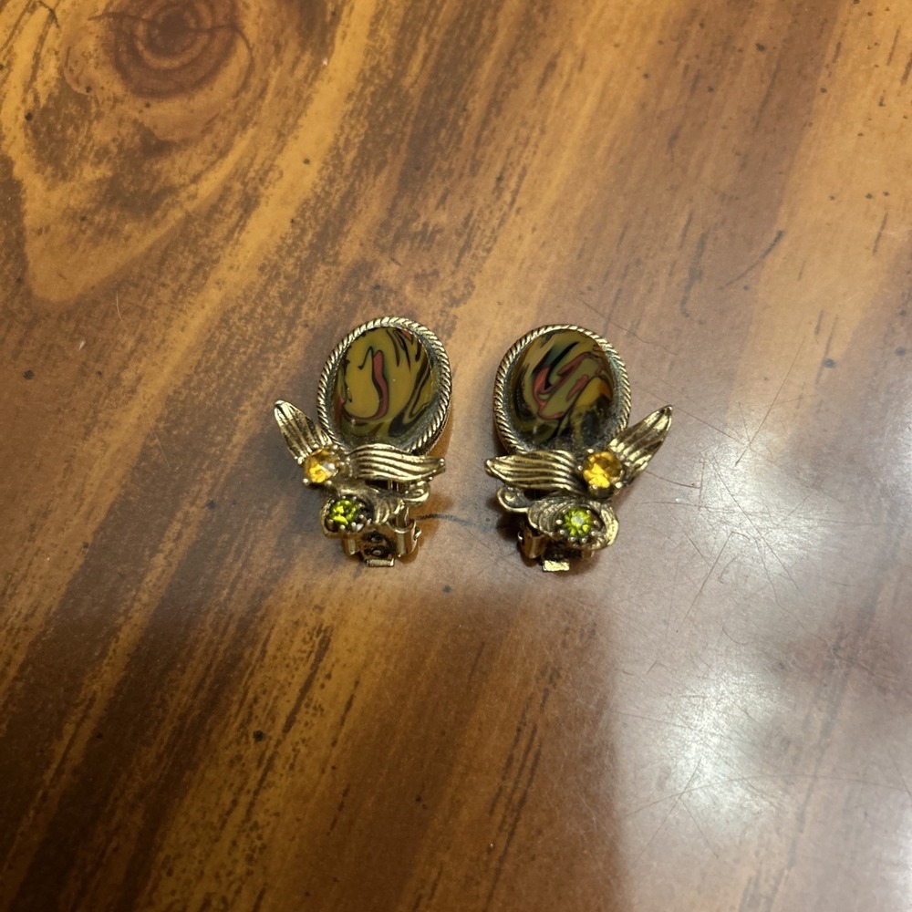 Vintage Clip On Earrings Oval Shape Cabochon Stone Swirl Color Rhinestones